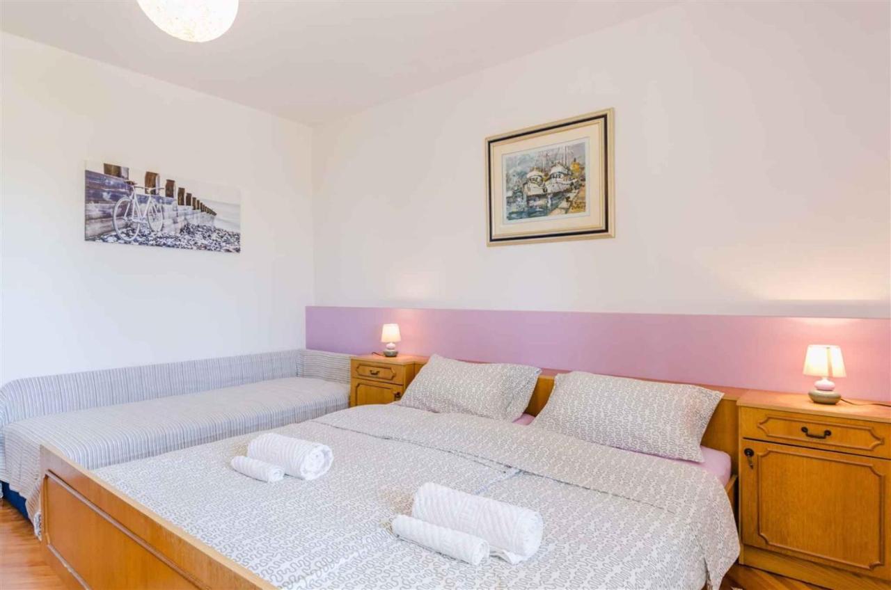 Apartment In Crikvenica 5267 Luaran gambar